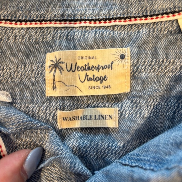 Men's Weathered Vintage Light Blue Short Sleeve Shirt - Picture 7 of 9